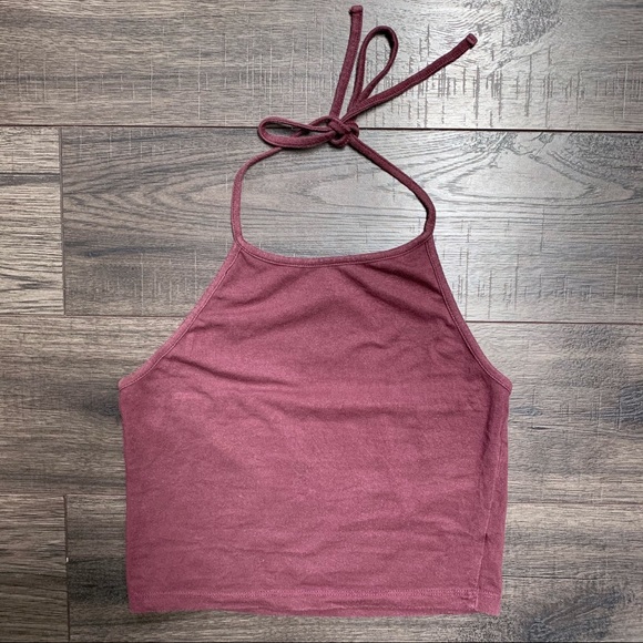 🛑sold🛑 Brandy Melville Cropped Halter Top